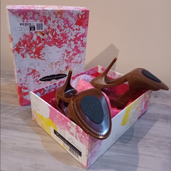 Chinese Laundry Women’s heels - Picture 7 of 7